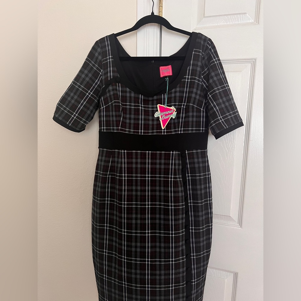 Vintage wiggle  plaid dress